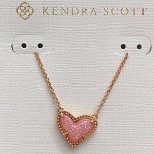 Kendra Scott Ari Necklace Rose Gold & Pink Drusy